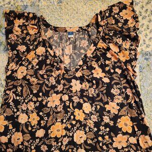 Women's Old Navy floral blouse
